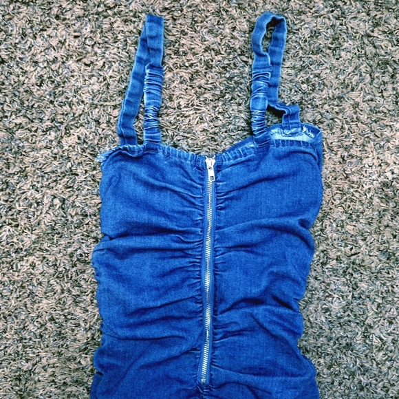 MELEPE Ruched Denim Bodycon Mini Dress – Cutout, Zip Front, Size L - Picture 6 of 7
